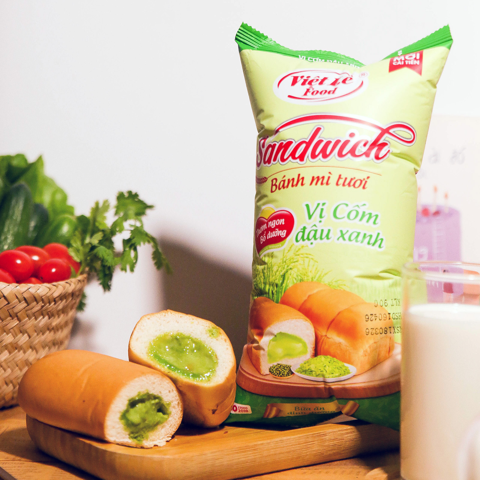 Bánh mì Sandwich vị cốm đậu xanh 90Gr