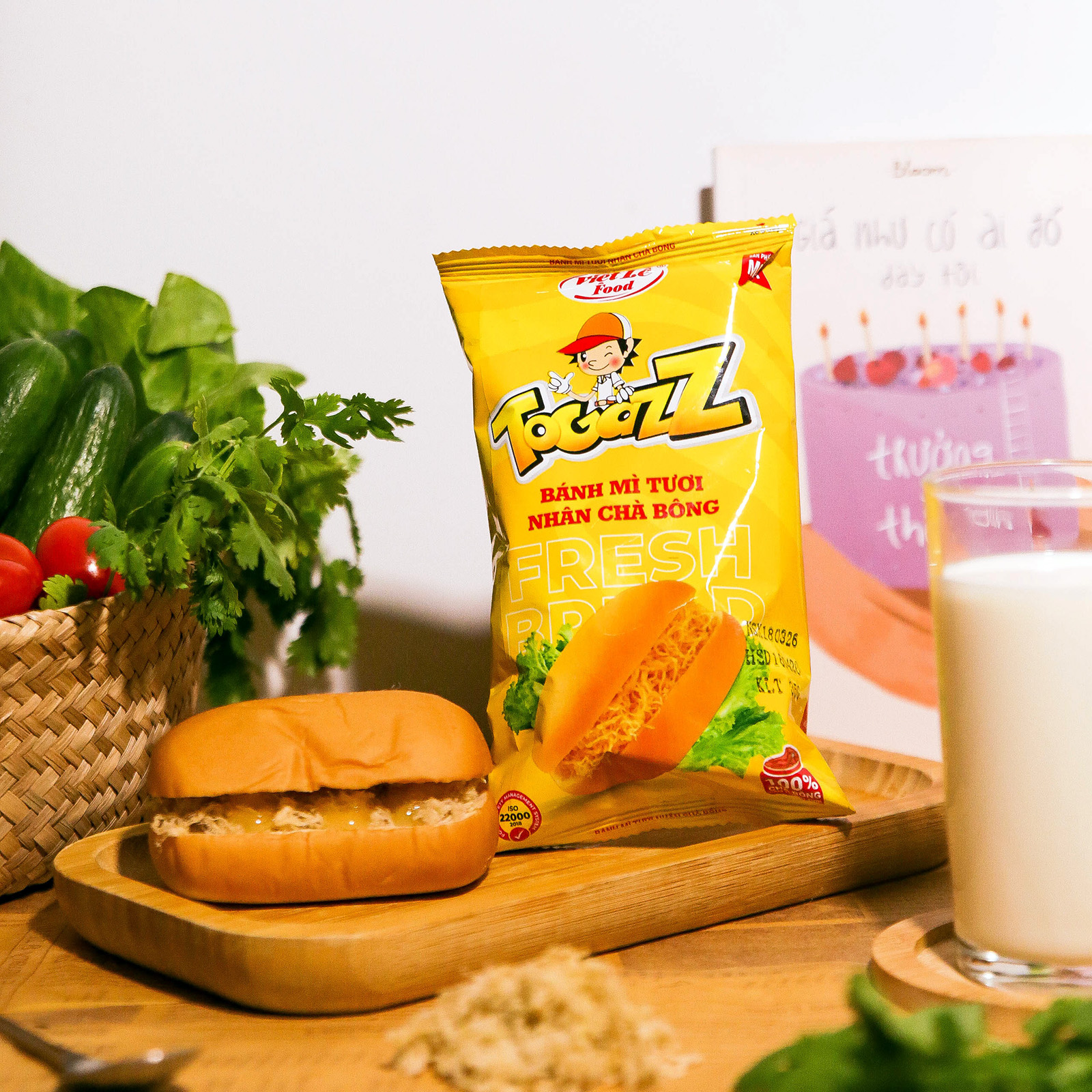 Bánh mì tươi Togazz nhân chà bông