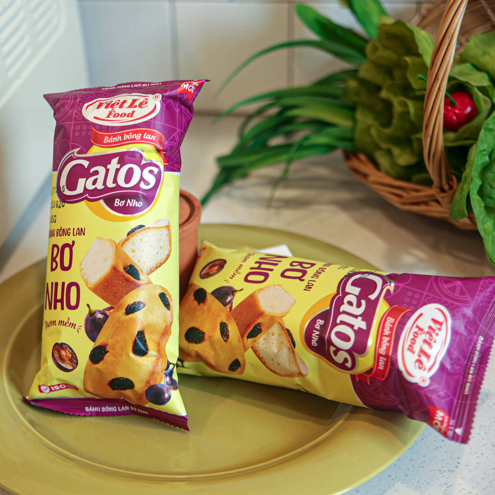 Bánh bông lan Gatos bơ nho - Ảnh 2