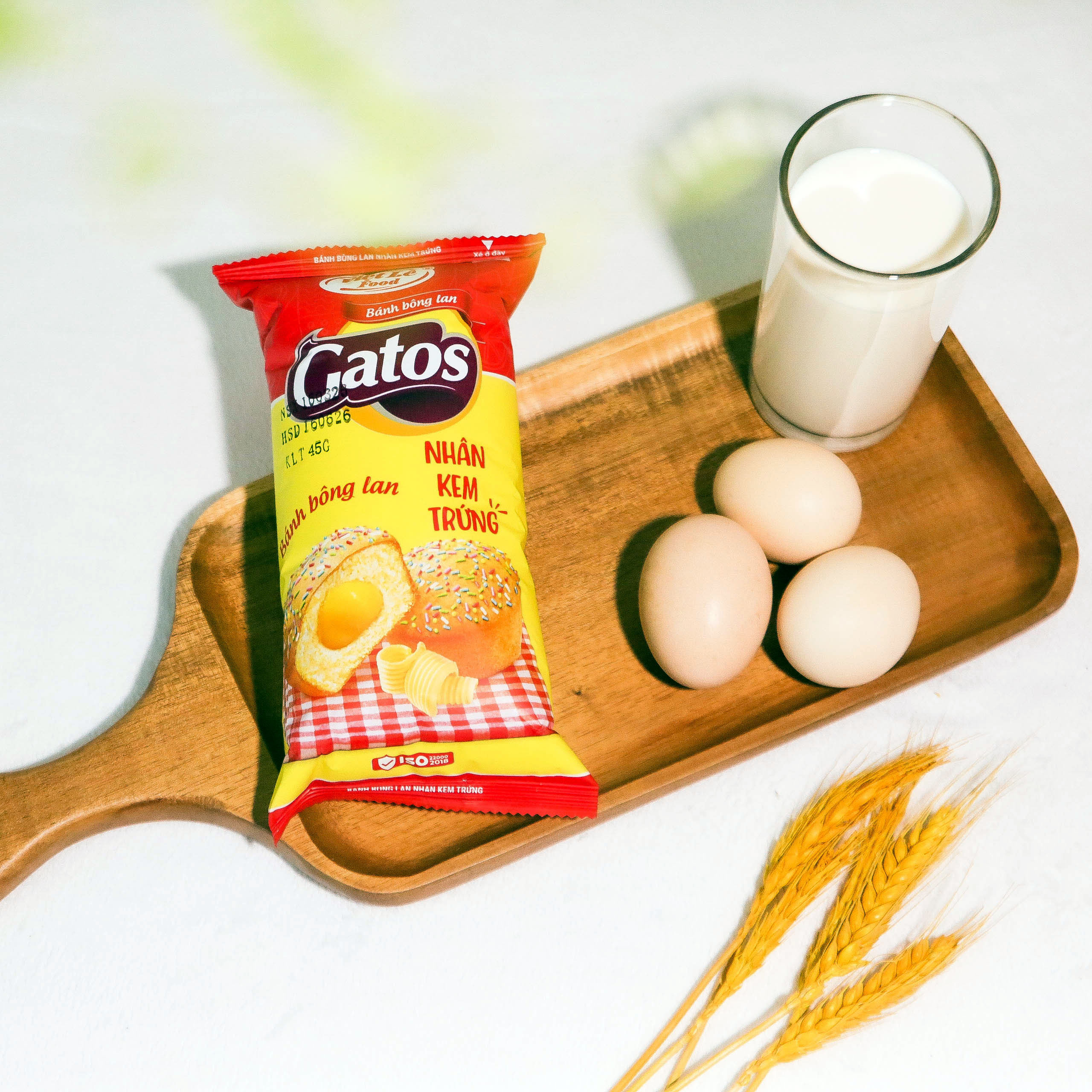 Bánh bông lan Gatos kem trứng - Ảnh 3